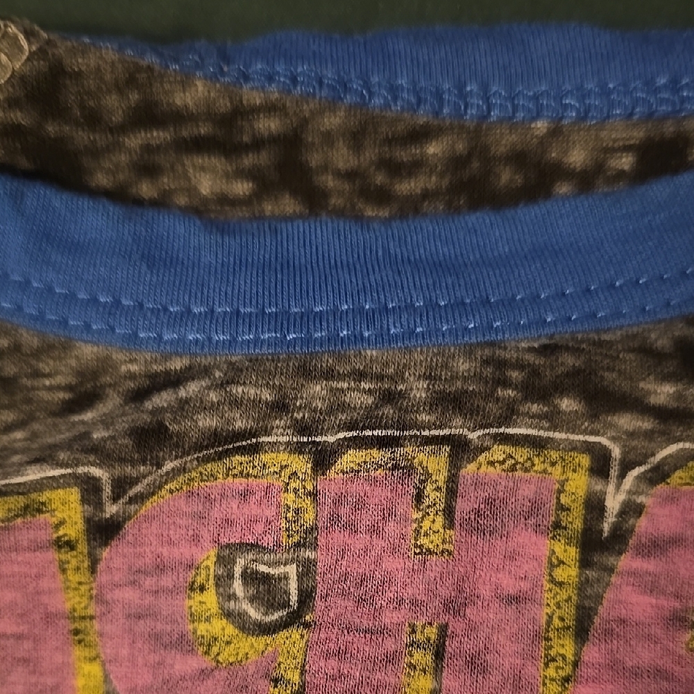 Blue and Gray Michael Jackson Crop Top with Raglan Sleeves - Picture 6 of 7